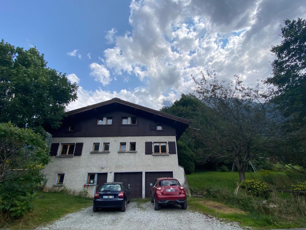 Logement Mansarde Dans Maison Avec Jardin En Bord De Piste, Vue Montagne Les Houches Eksteriør billede